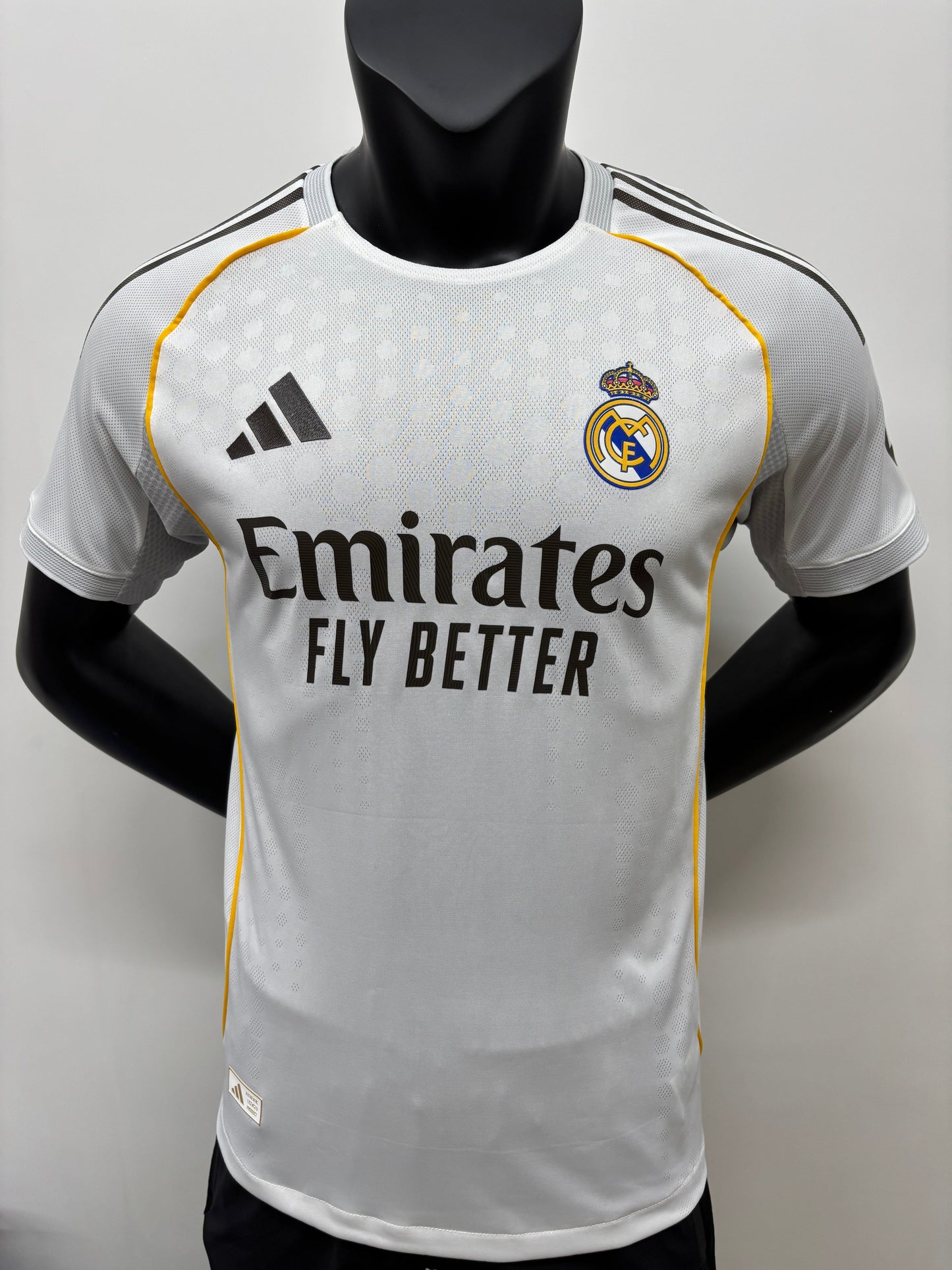 REAL MADRID 25/26 HOME JERSEY
