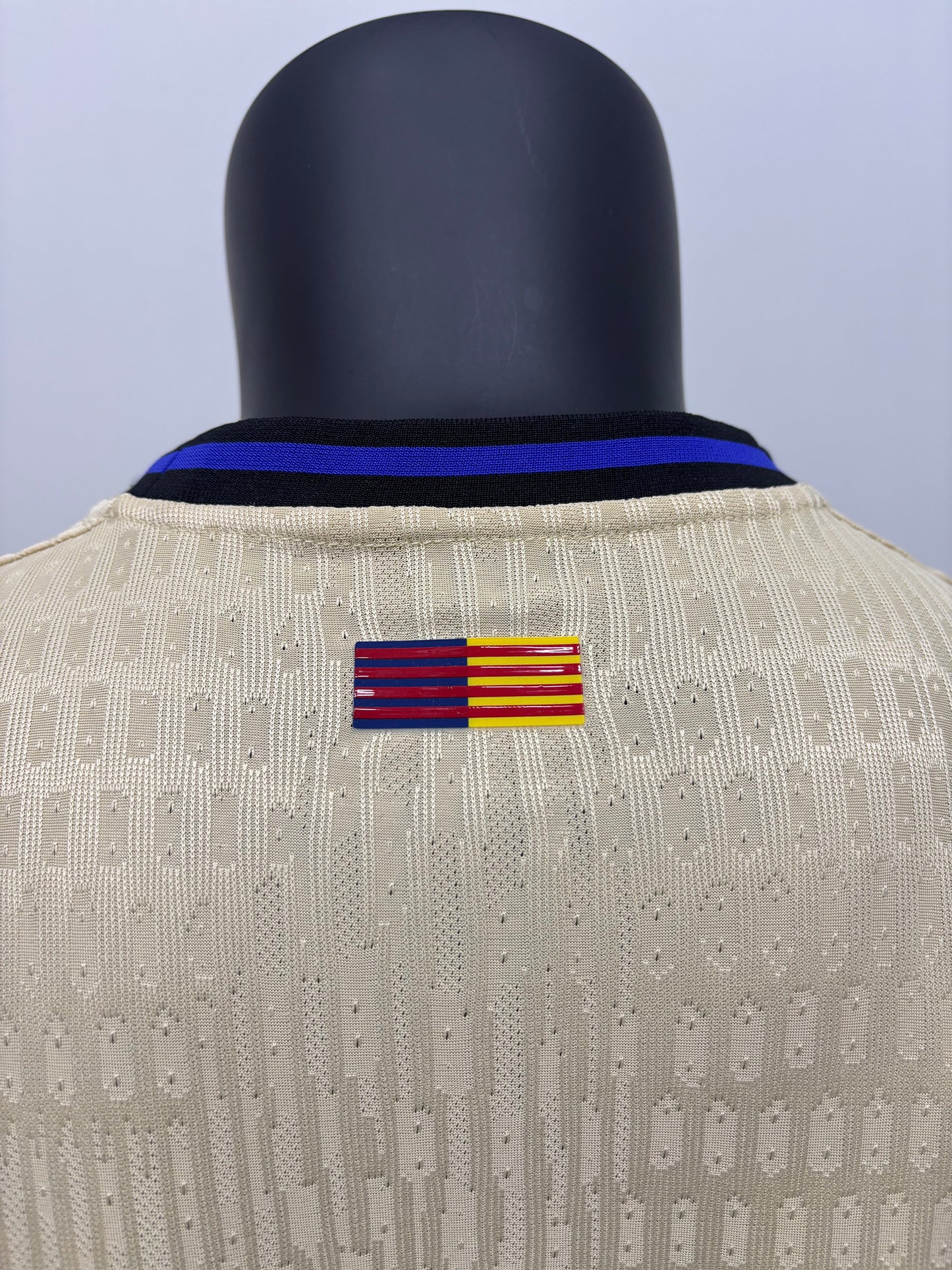 BARCELONA 25/26 AWAY JERSEY