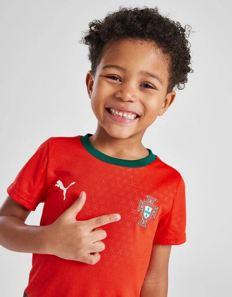 Portugal 25/26 Home  Kit Children